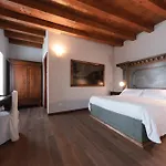 Corte Castello Pensionat