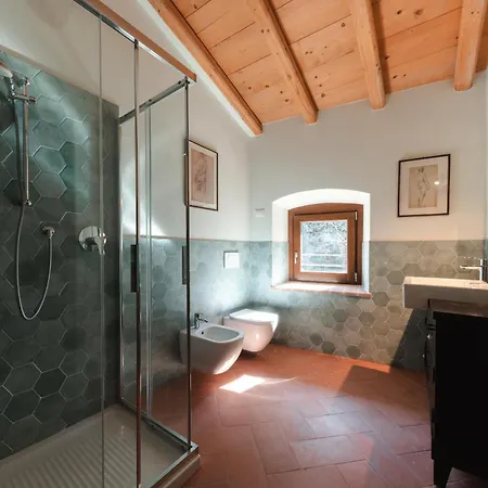 Corte Castello Guest house 2*