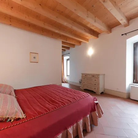 Corte Castello בית הארחה 4*