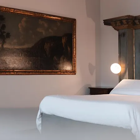 Corte Castello Konukevi Affi