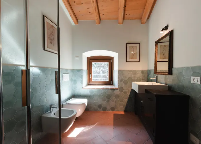 Guest house Corte Castello 4*