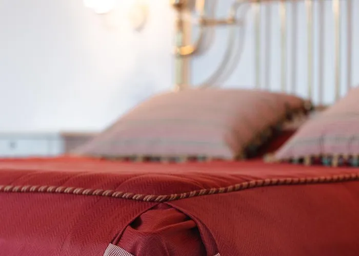 Guest house Corte Castello 4*