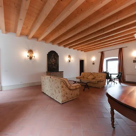 Corte Castello Gæstehus