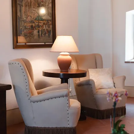 Corte Castello בית הארחה 4*