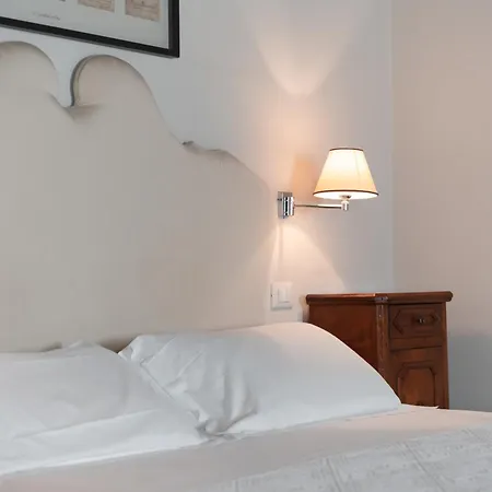 Гостевой дом Corte Castello Аффи