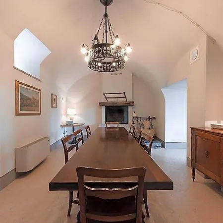Corte Castello Πανσιόν 4*