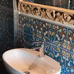 بيت ضيافة Corte Castello