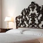 بيت ضيافة Corte Castello آفي