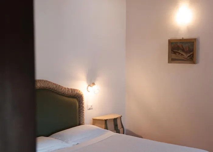 Corte Castello Πανσιόν 4*