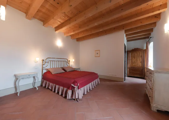 Πανσιόν Corte Castello